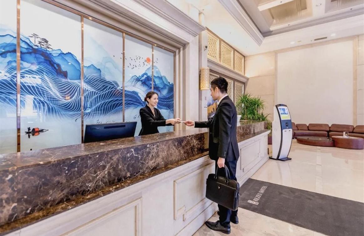 Guangzhou Nuomo International Hotel-Canton Fair Free Shuttle Bus Buitenkant foto